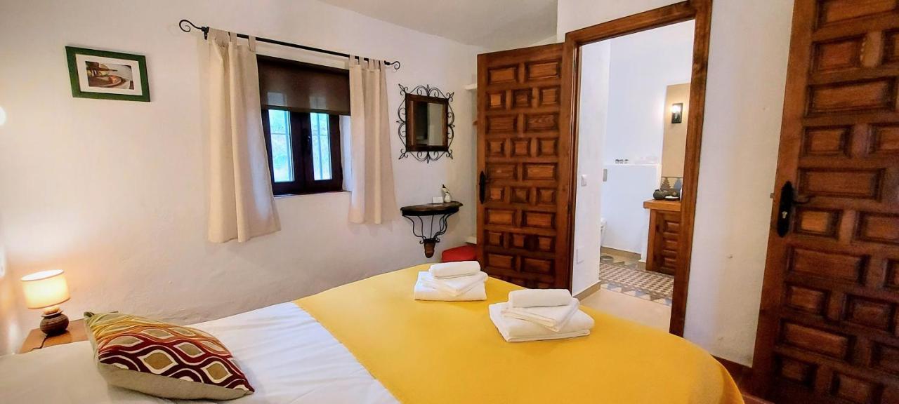Finca La Meica Bed&Breakfast Casabermeja Eksteriør billede